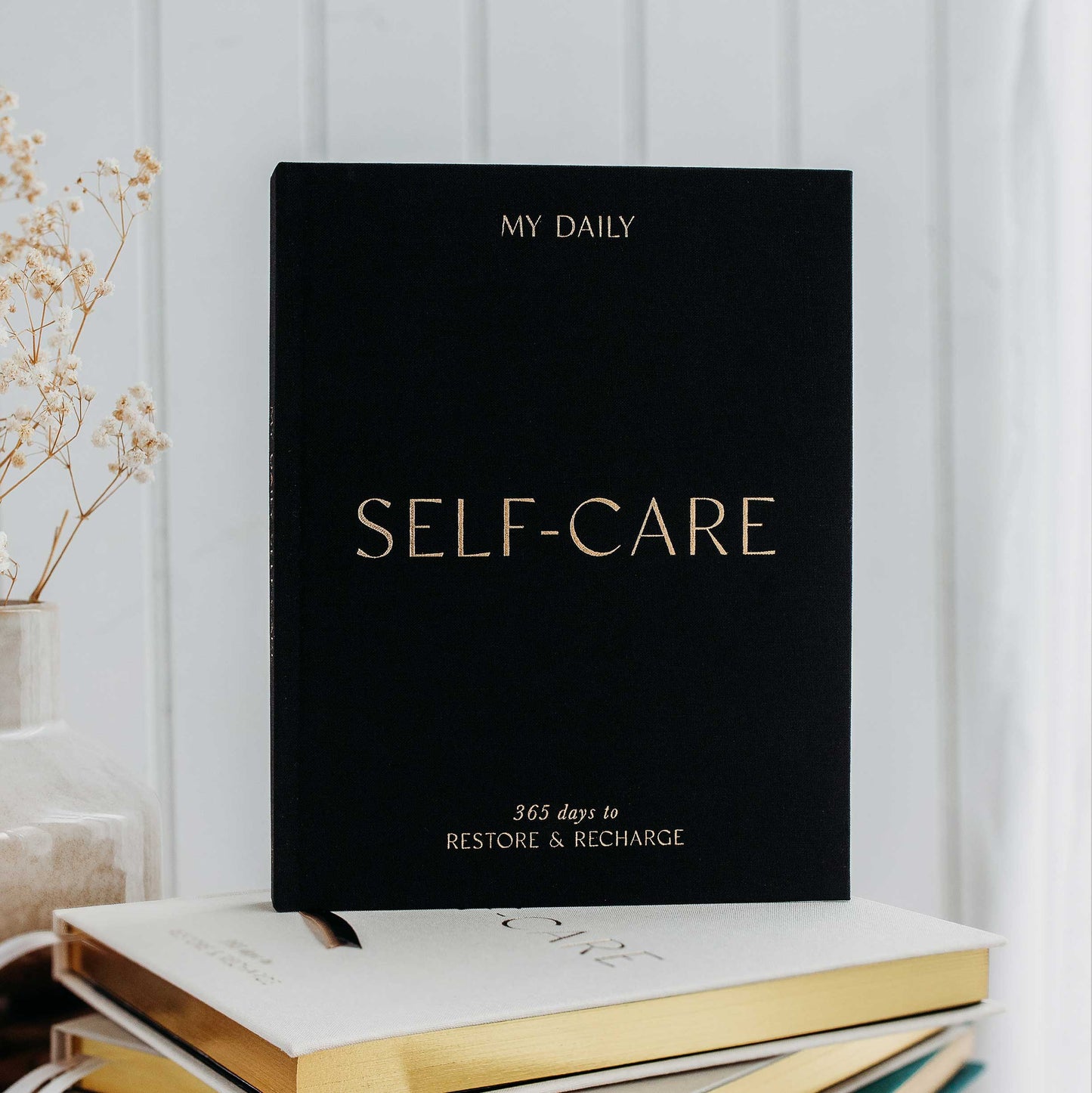 My Daily Self-Care Journal (Black)